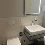 Ina Boutique Hannover-linden - Digital Access - Self Check-in Hannover