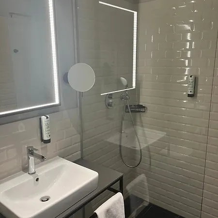 Ina Boutique Hannover-linden - Digital Access - Self Check-in